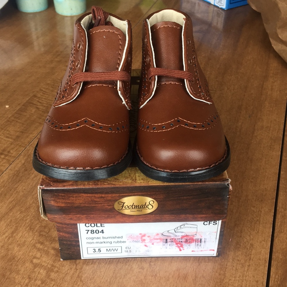 NWT Baby dress shoes